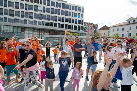 Deželak junak v Postojni (4)